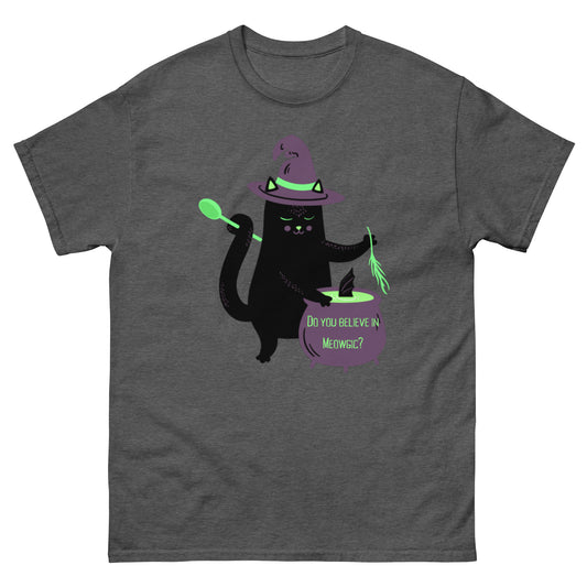 Do you believe in meowgic? T-shirt